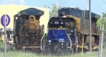 NREX 700 shoving wrecked CSX units